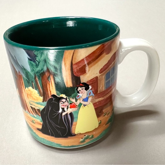 DISNEY Snow White and the Seven Dwarves coffee cup mug. - Picture 3 of 5
